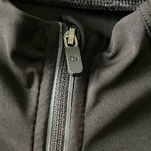 Lululemon Final Mile Jacket Reflective Black 2020 Style Number: W3DATS Nulu 10 - Picture 6 of 8